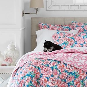 Lilly Pulitzer Bedding Twin Comforter By Garnet Hill Poshmark